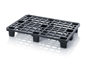 Lightweight pallets with retaining edge