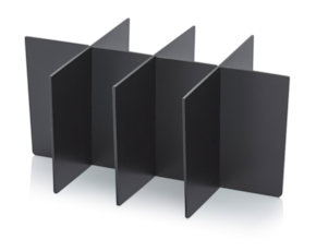 Partitions suitable for protective cases with all-round padding